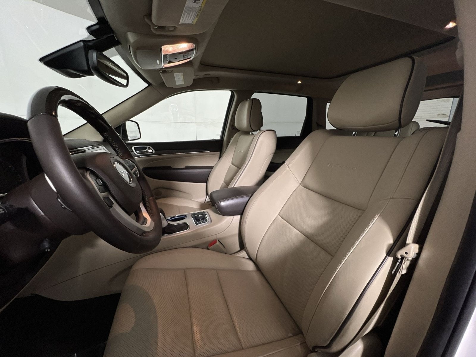 2020 Jeep Grand Cherokee Summit