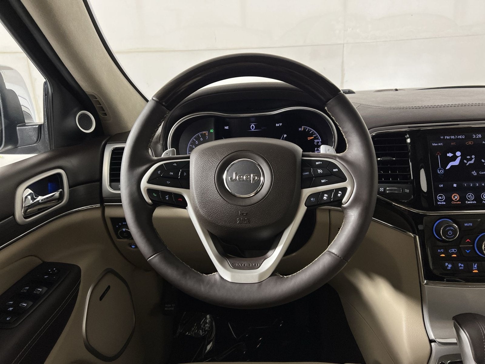 2020 Jeep Grand Cherokee Summit