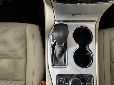2020 Jeep Grand Cherokee Summit
