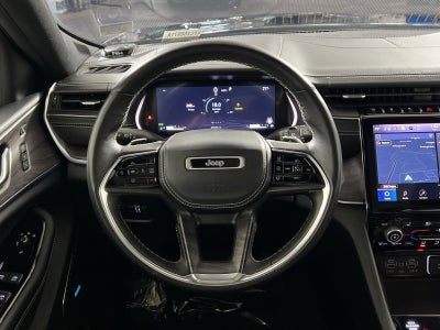 2022 Jeep Grand Cherokee Overland