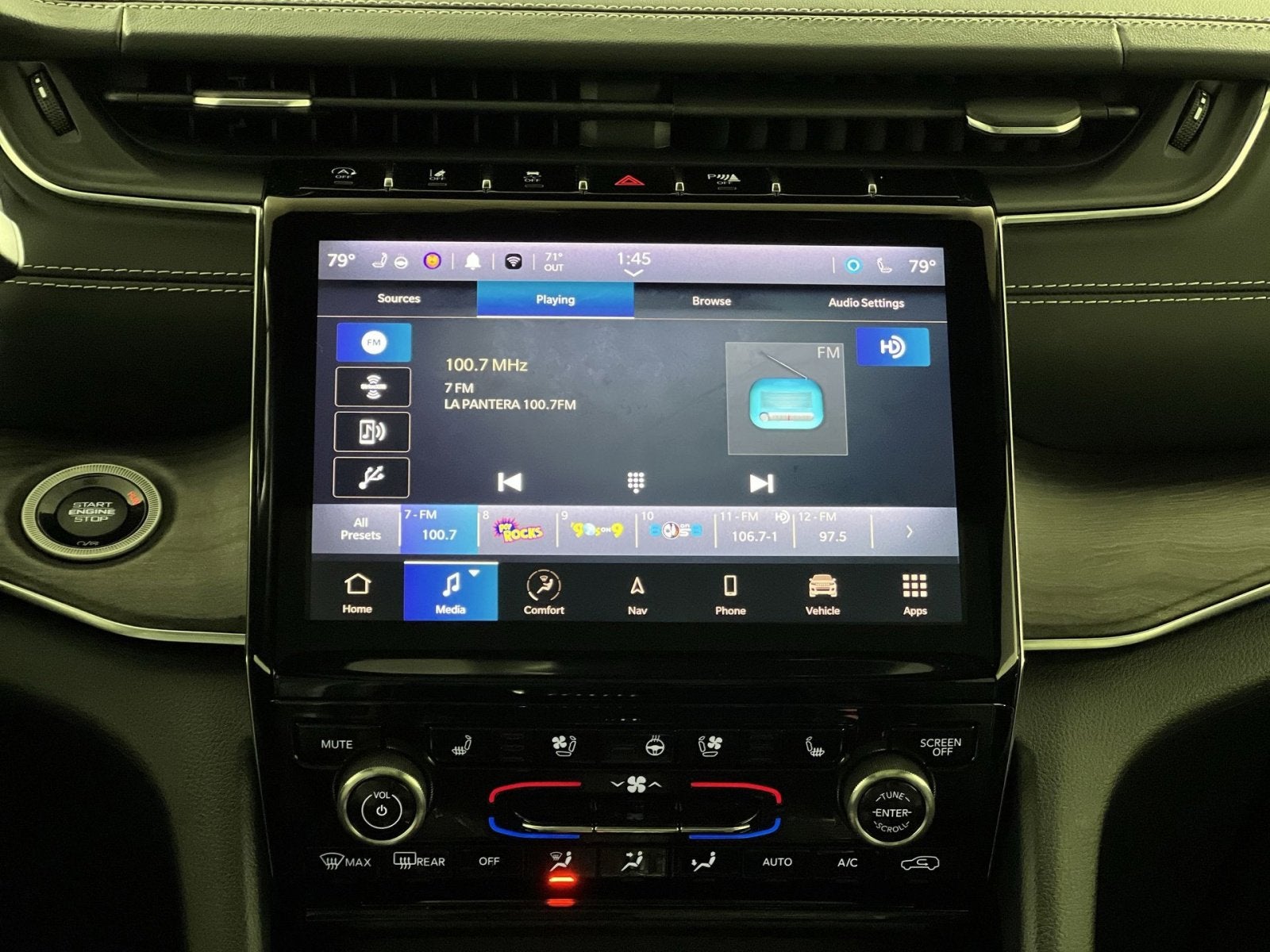 2022 Jeep Grand Cherokee Overland