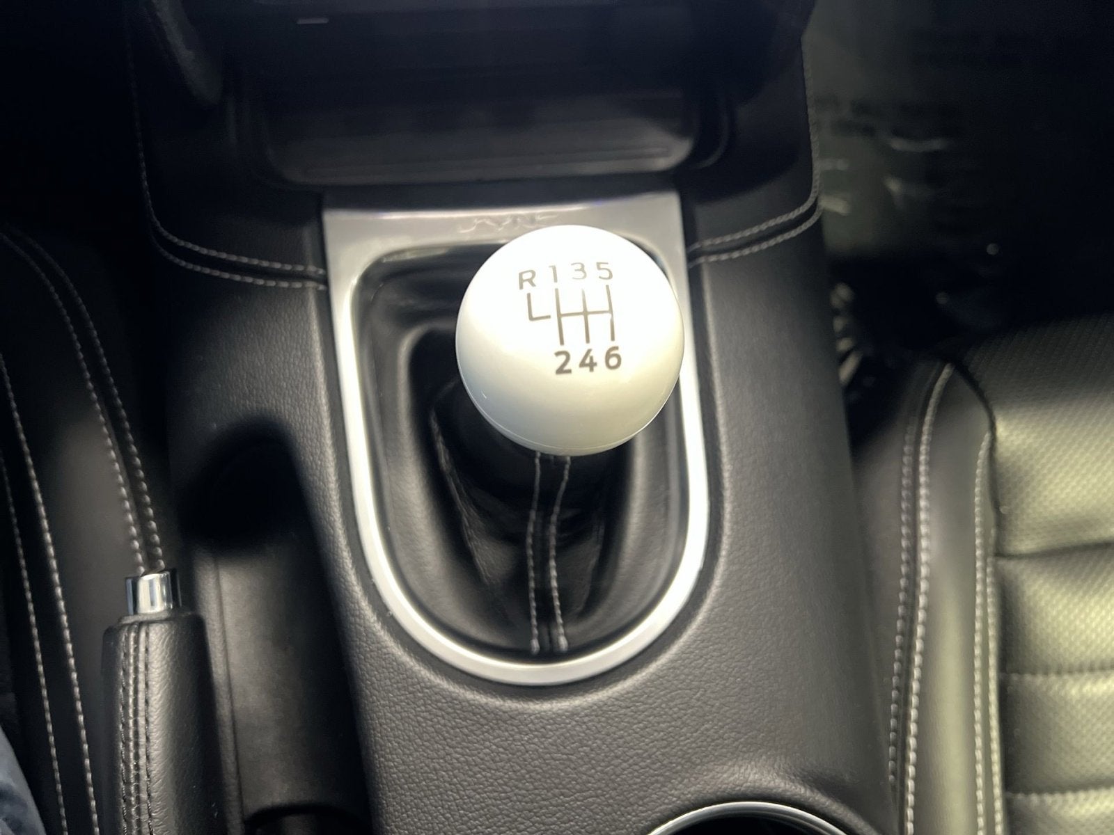 2022 Ford Mustang Mach 1