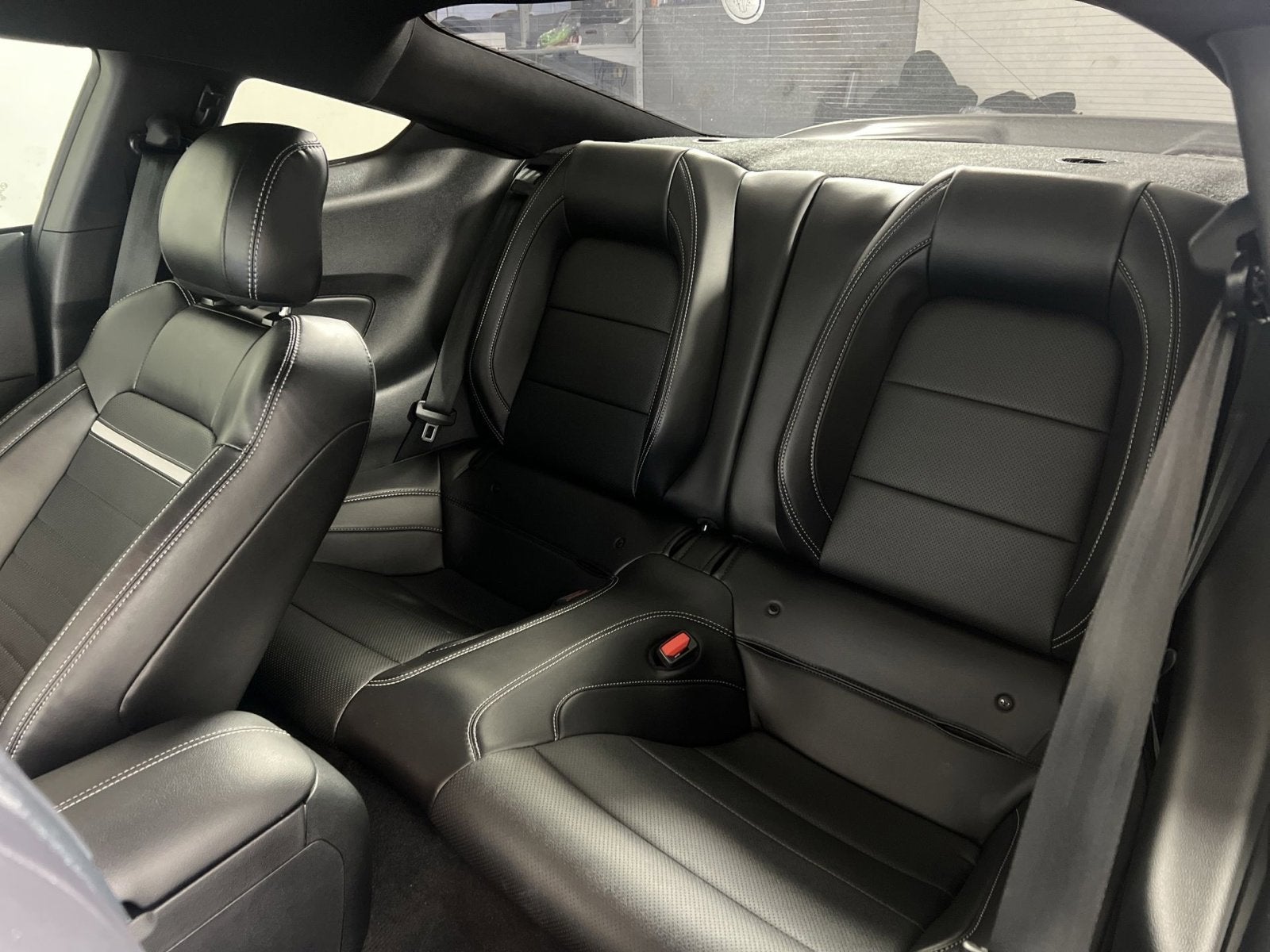 2022 Ford Mustang Mach 1