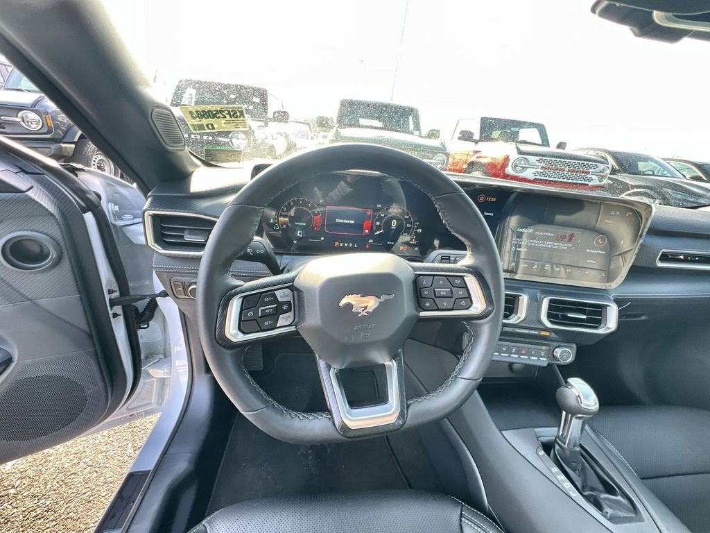 2025 Ford Mustang EcoBoost Premium