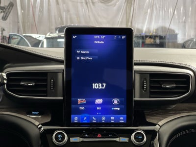 2023 Ford Explorer Platinum