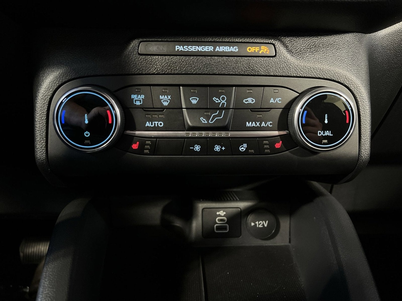 2025 Ford Escape Hybrid ST-Line