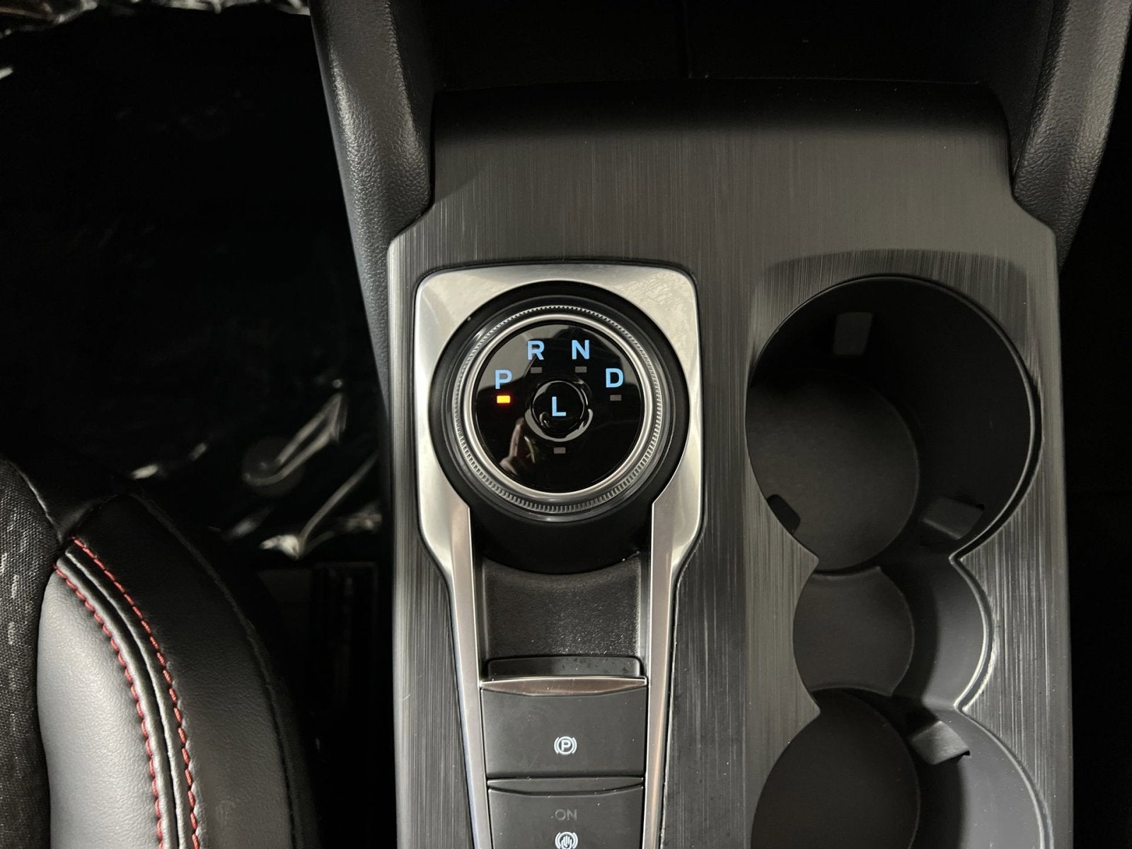 2025 Ford Escape Hybrid ST-Line