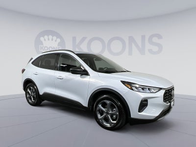 2025 Ford Escape Hybrid ST-Line