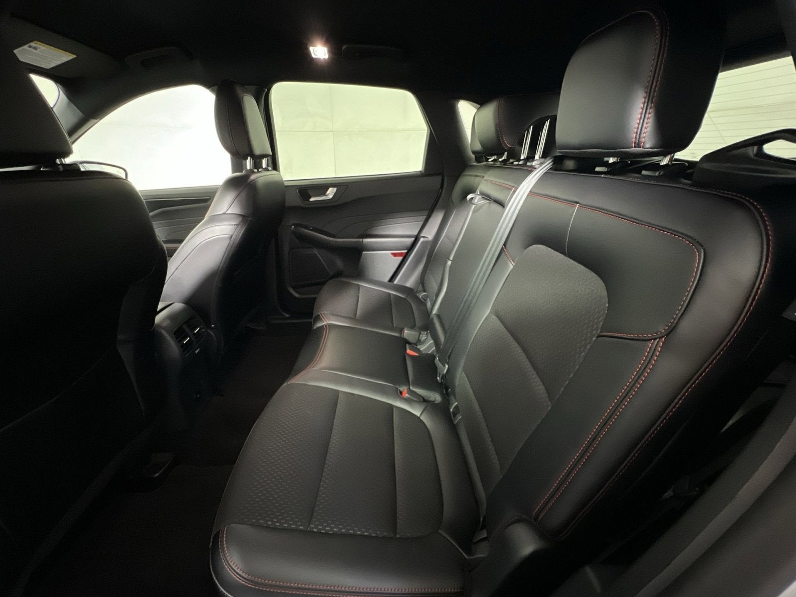 2025 Ford Escape Hybrid ST-Line