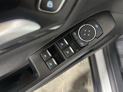 2025 Ford Escape Hybrid ST-Line