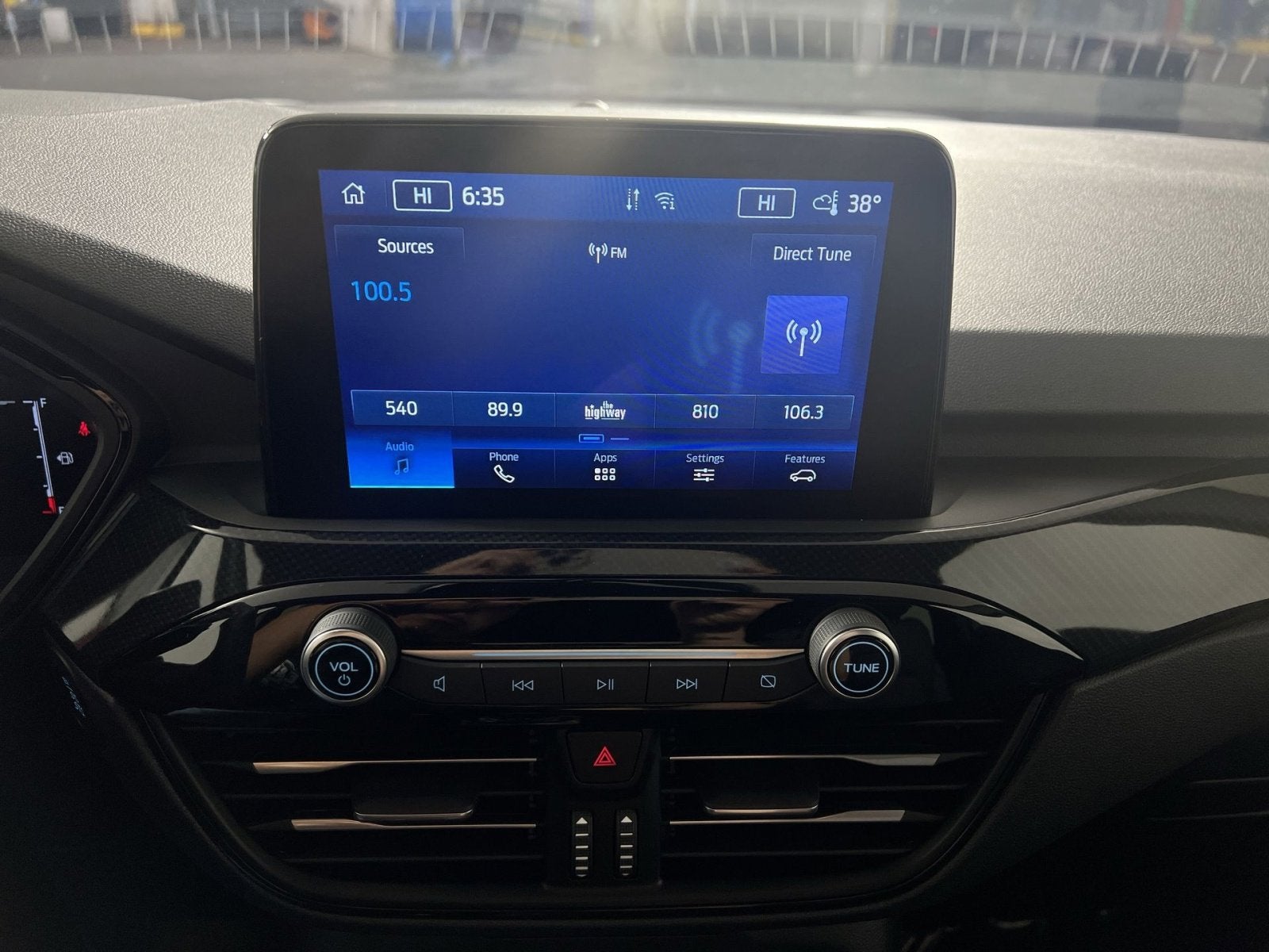 2025 Ford Escape Hybrid ST-Line