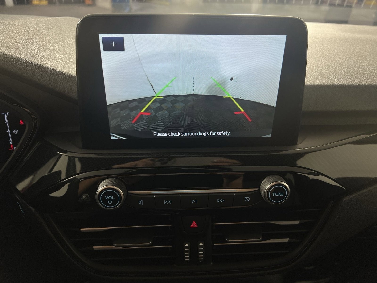 2025 Ford Escape Hybrid ST-Line