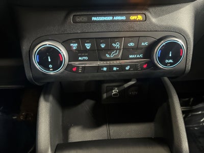 2025 Ford Escape Hybrid ST-Line