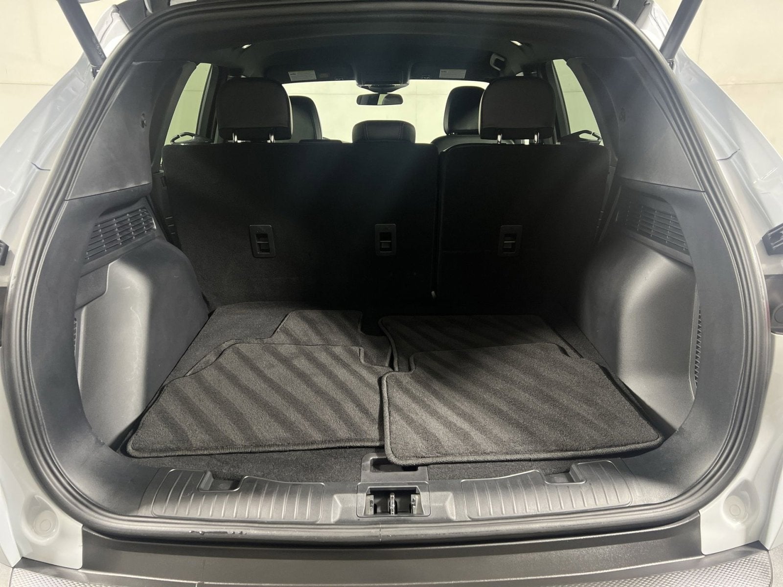 2025 Ford Escape Hybrid ST-Line