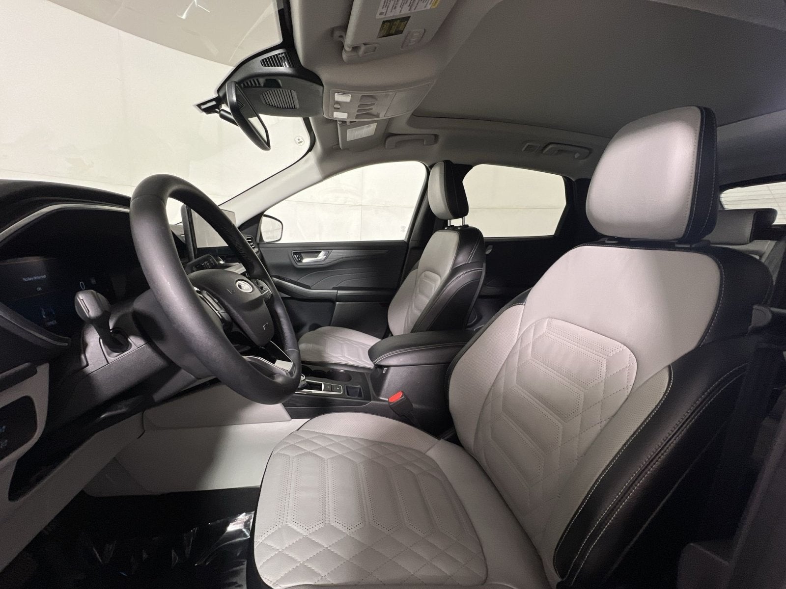2023 Ford Escape Hybrid Platinum