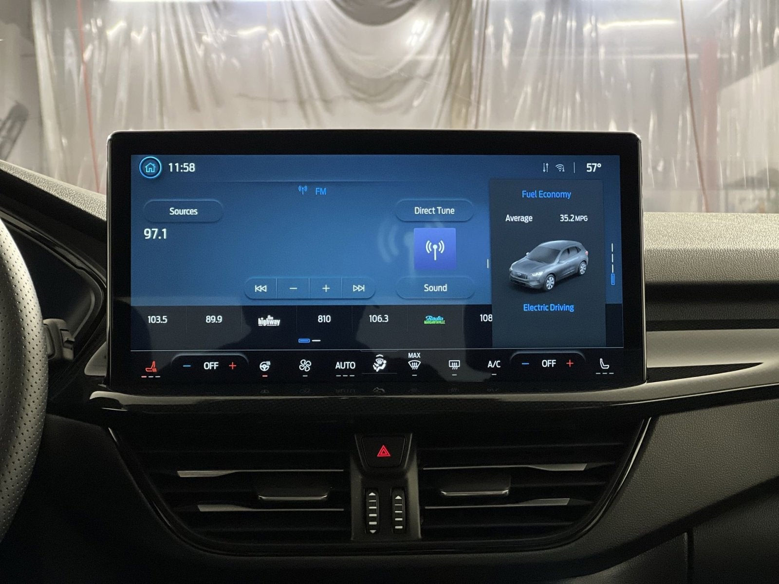 2025 Ford Escape Hybrid ST-Line Select