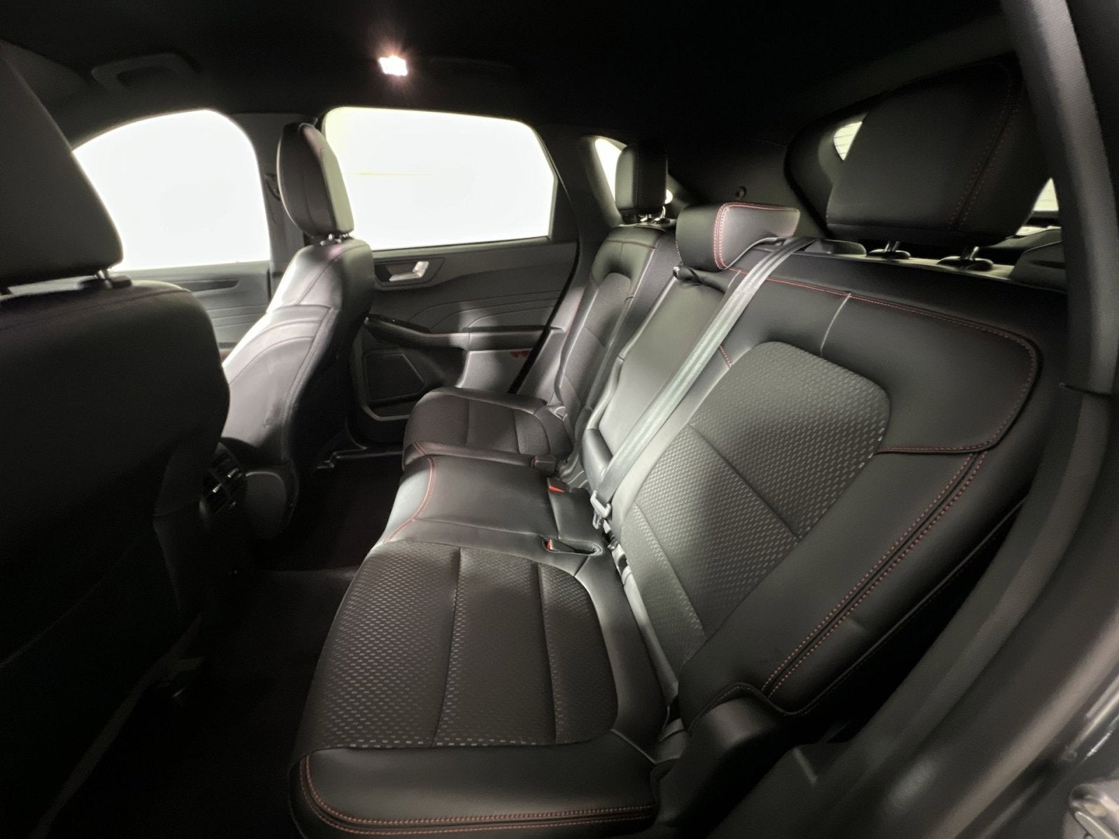 2025 Ford Escape Hybrid ST-Line Select