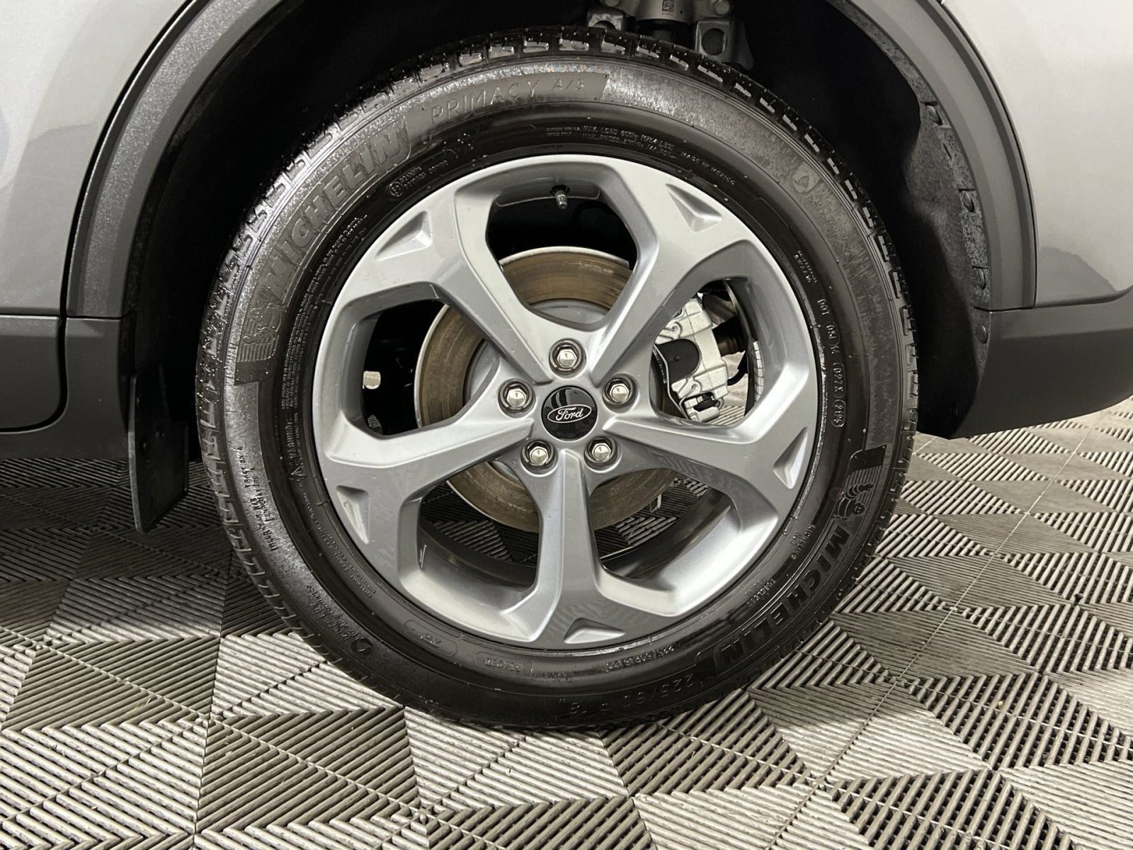 2025 Ford Escape Hybrid ST-Line Select