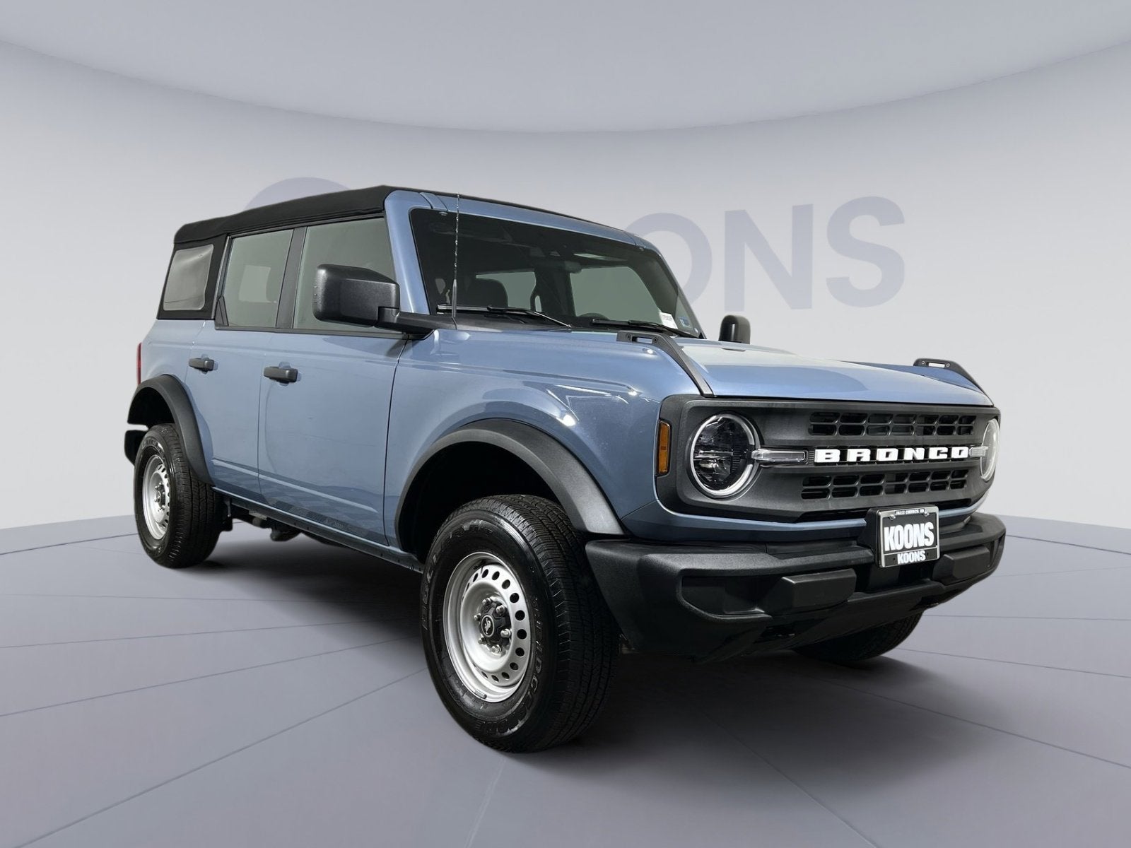2025 Ford Bronco Base