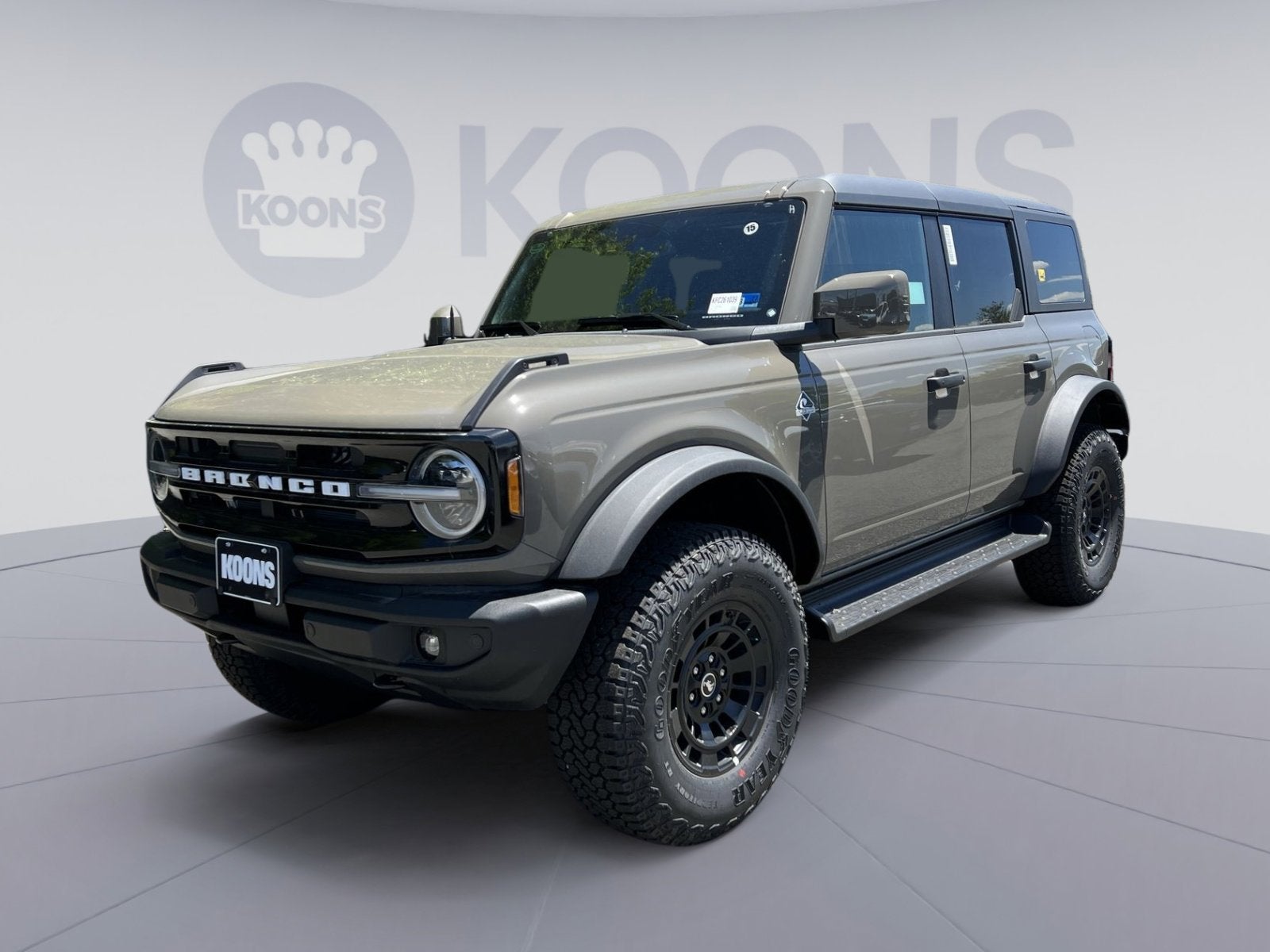2026 Ford Bronco Outer Banks