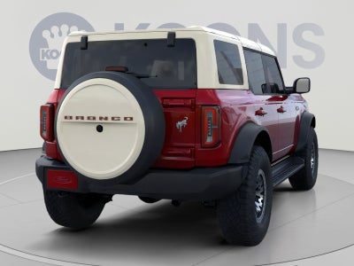 2026 Ford Bronco Outer Banks