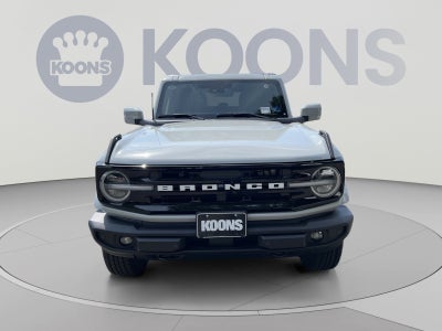 2026 Ford Bronco Outer Banks