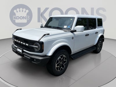 2026 Ford Bronco Outer Banks