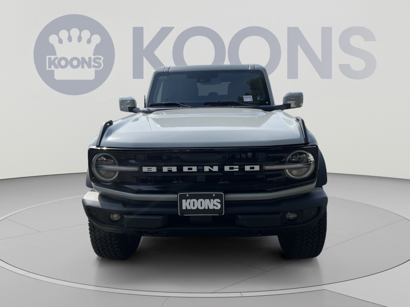 2026 Ford Bronco Outer Banks