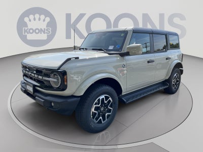 2026 Ford Bronco Outer Banks