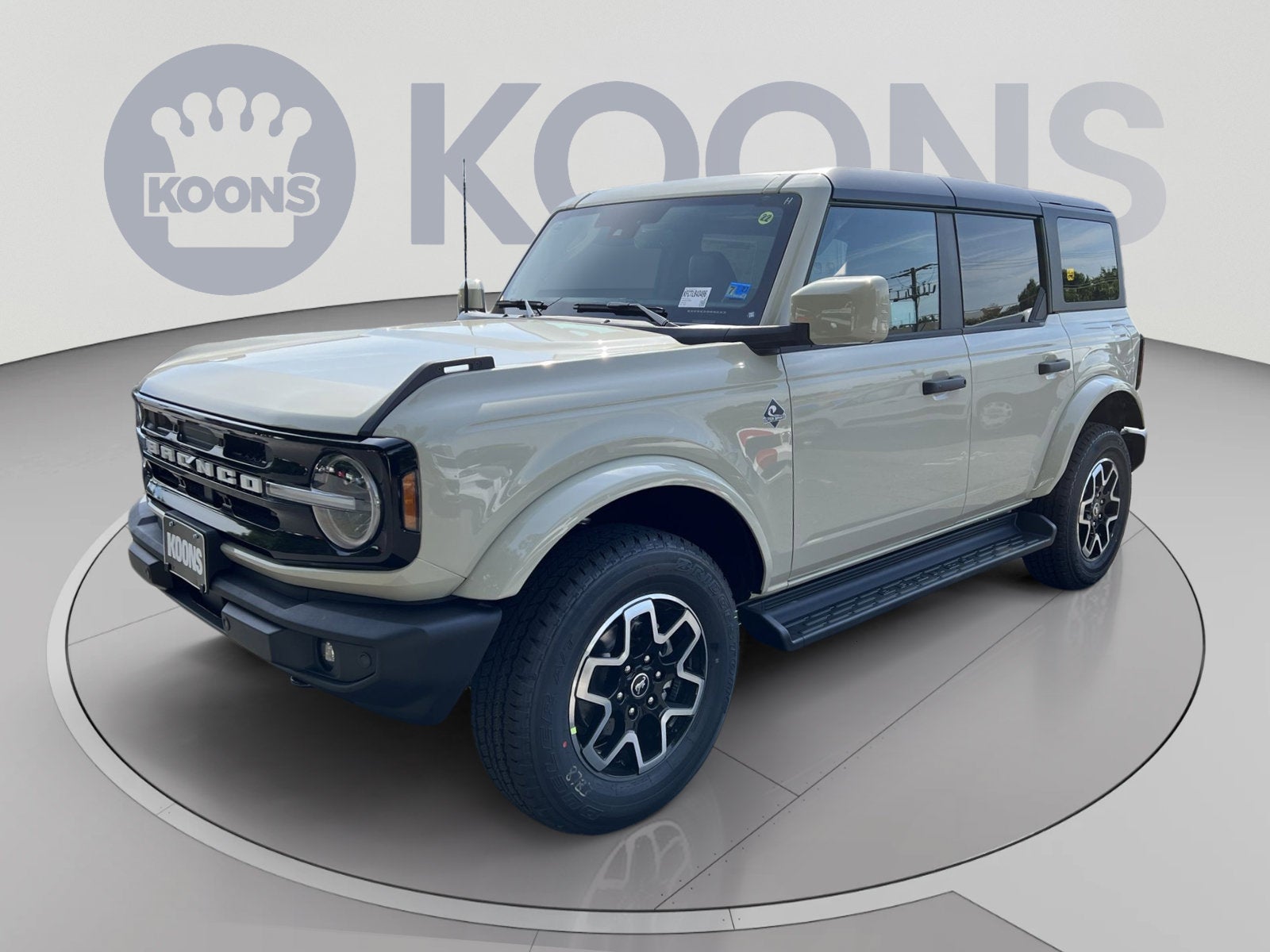 2026 Ford Bronco Outer Banks