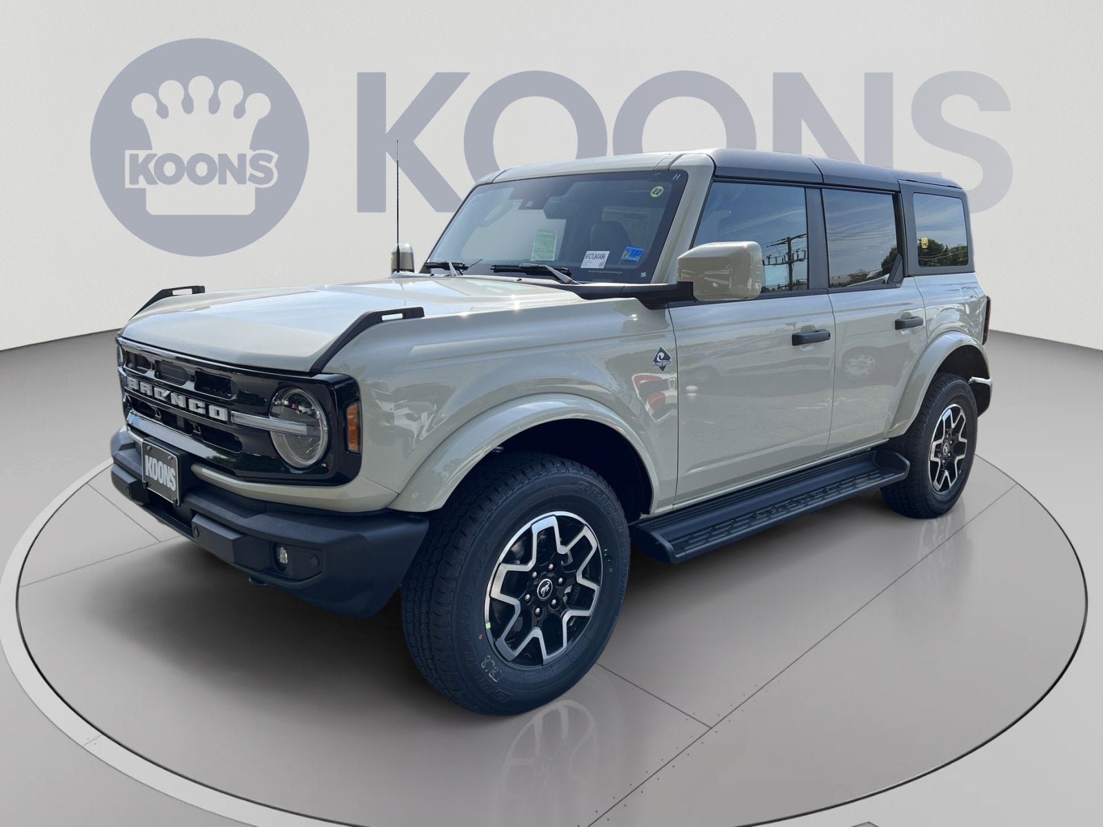 2026 Ford Bronco Outer Banks