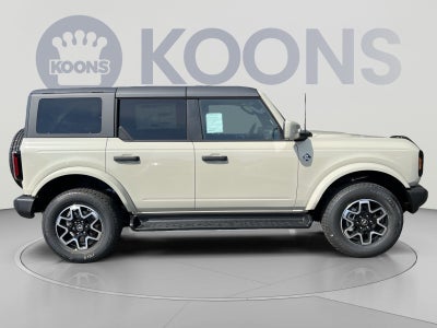 2026 Ford Bronco Outer Banks