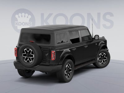 2026 Ford Bronco Outer Banks