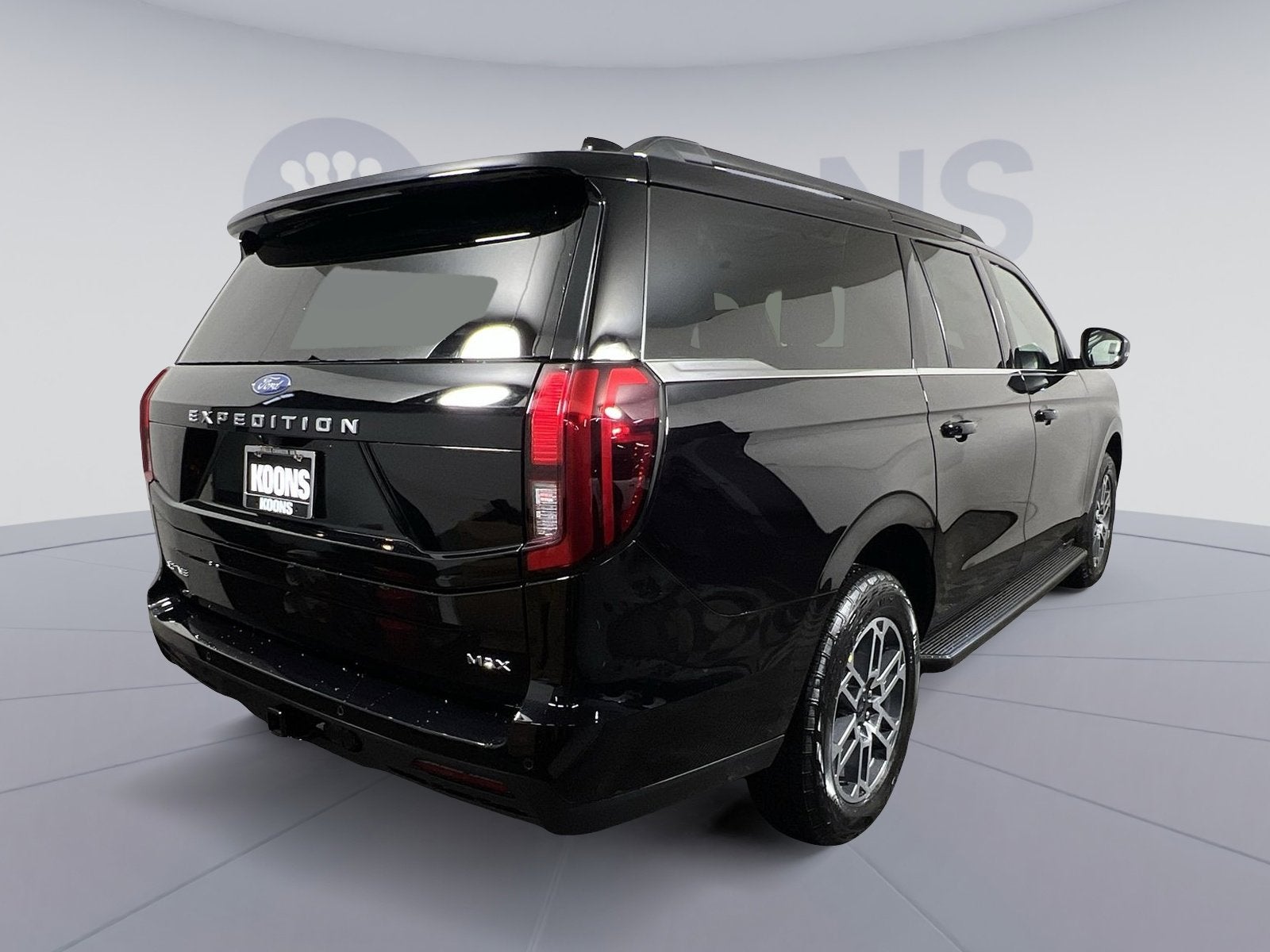 2026 Ford Expedition Max Active