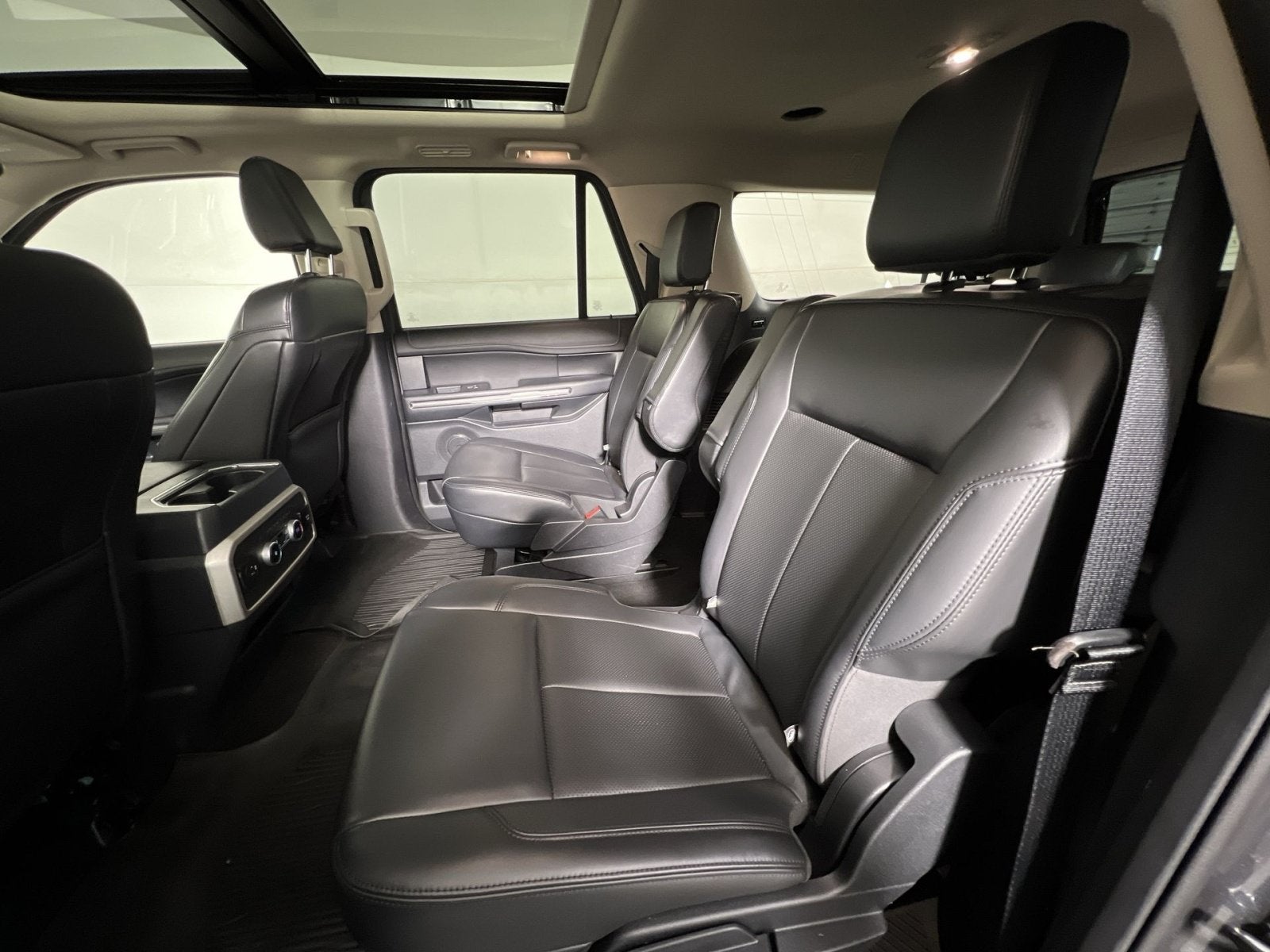 2022 Ford Expedition Max XLT