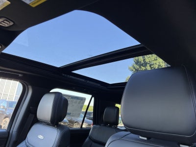 2026 Ford Expedition Platinum