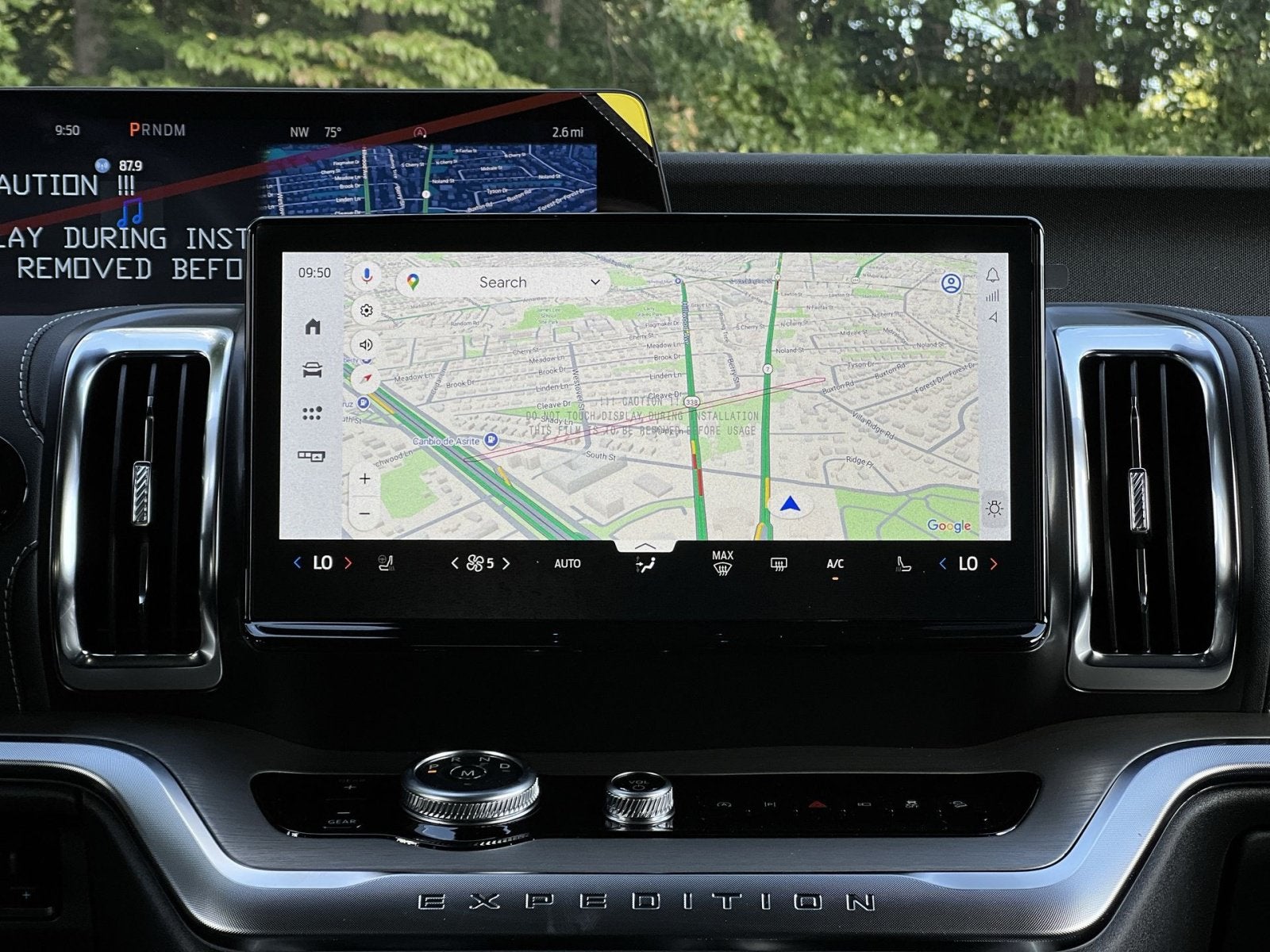 2027 Ford Expedition Platinum