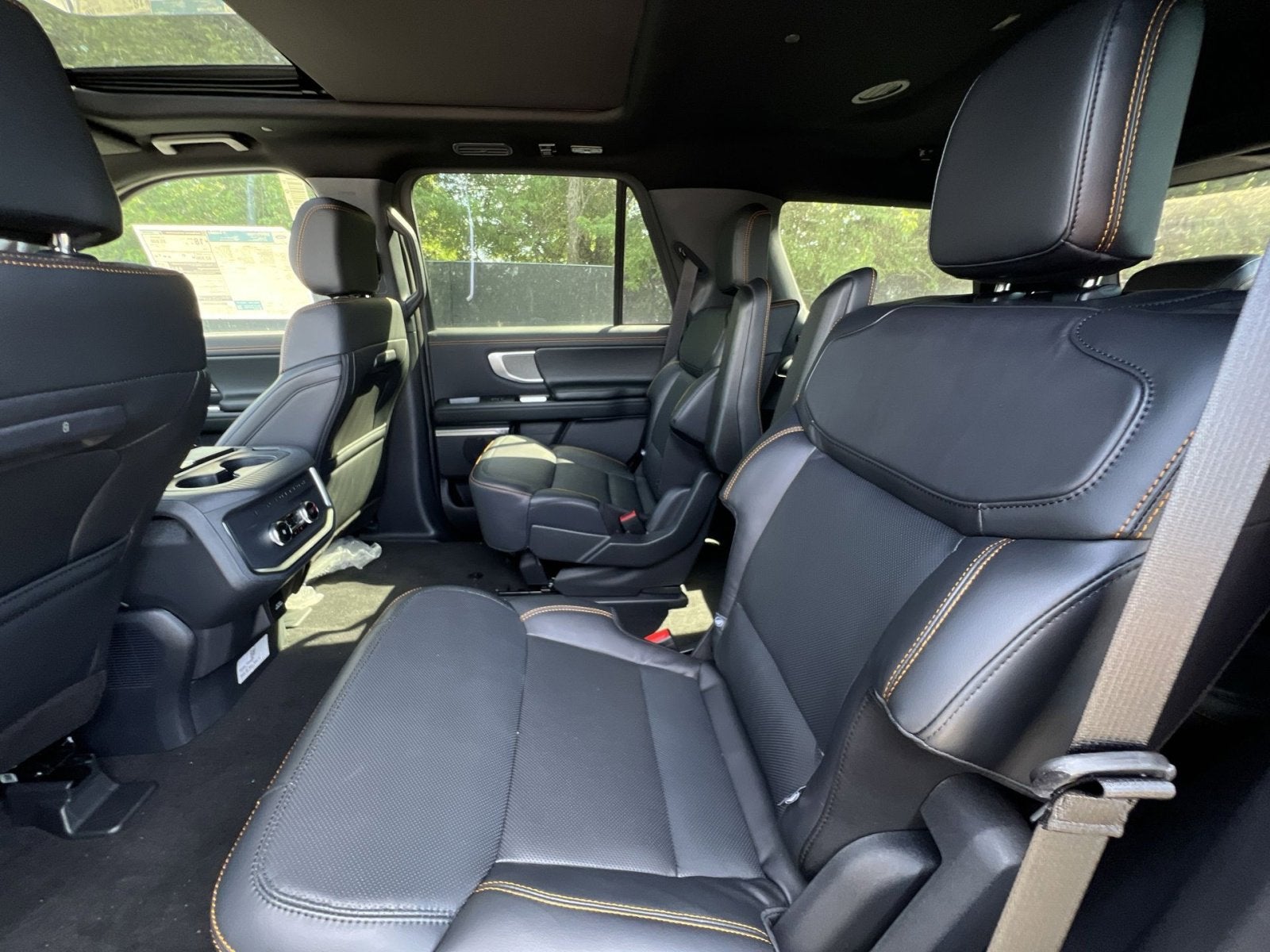 2025 Ford Expedition Tremor
