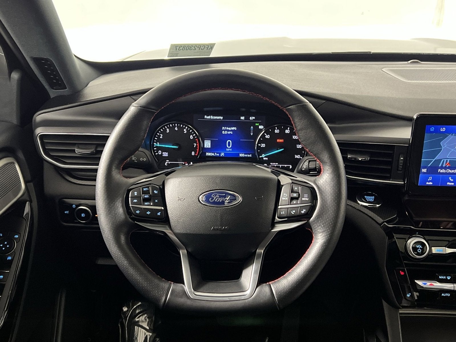 2023 Ford Explorer ST-Line