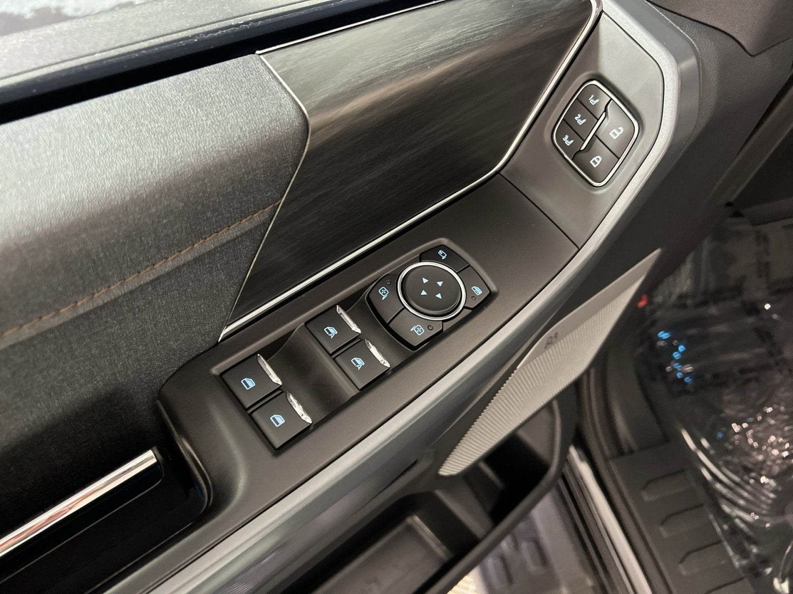 2024 Ford F-150 Lightning Lariat