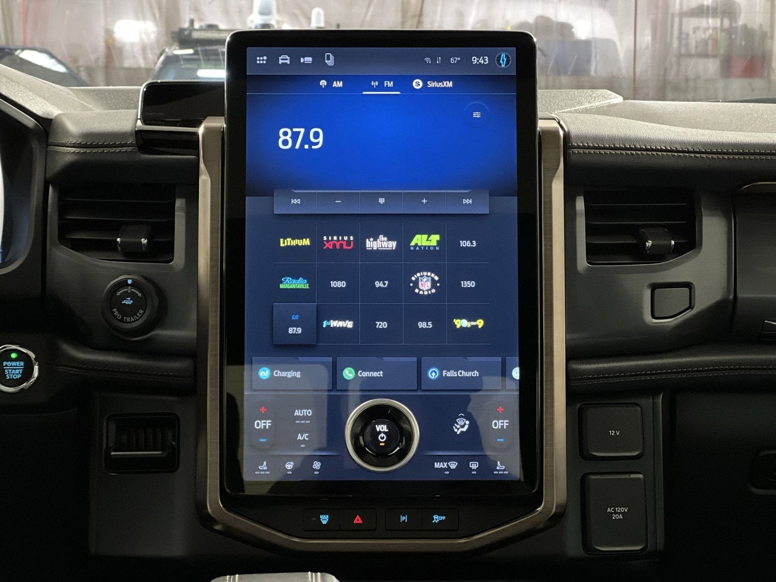 2024 Ford F-150 Lightning Lariat