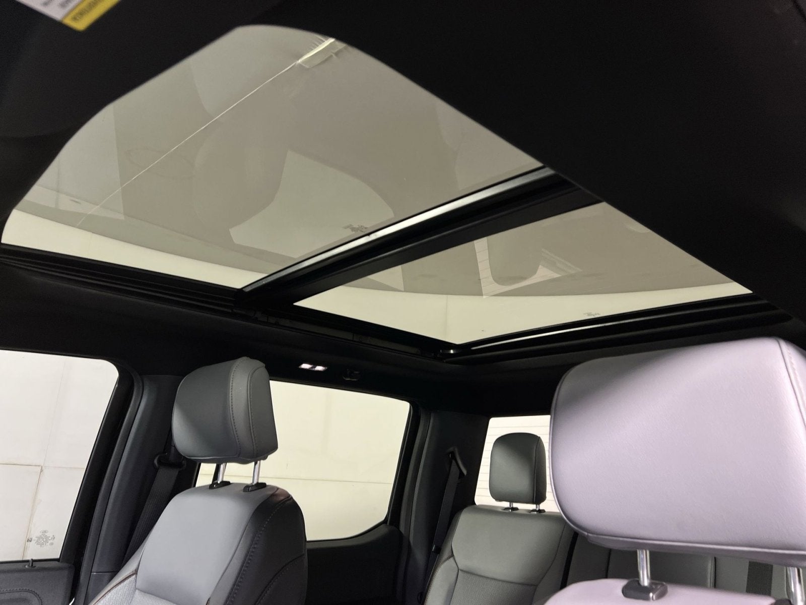 2024 Ford F-150 Lightning Lariat