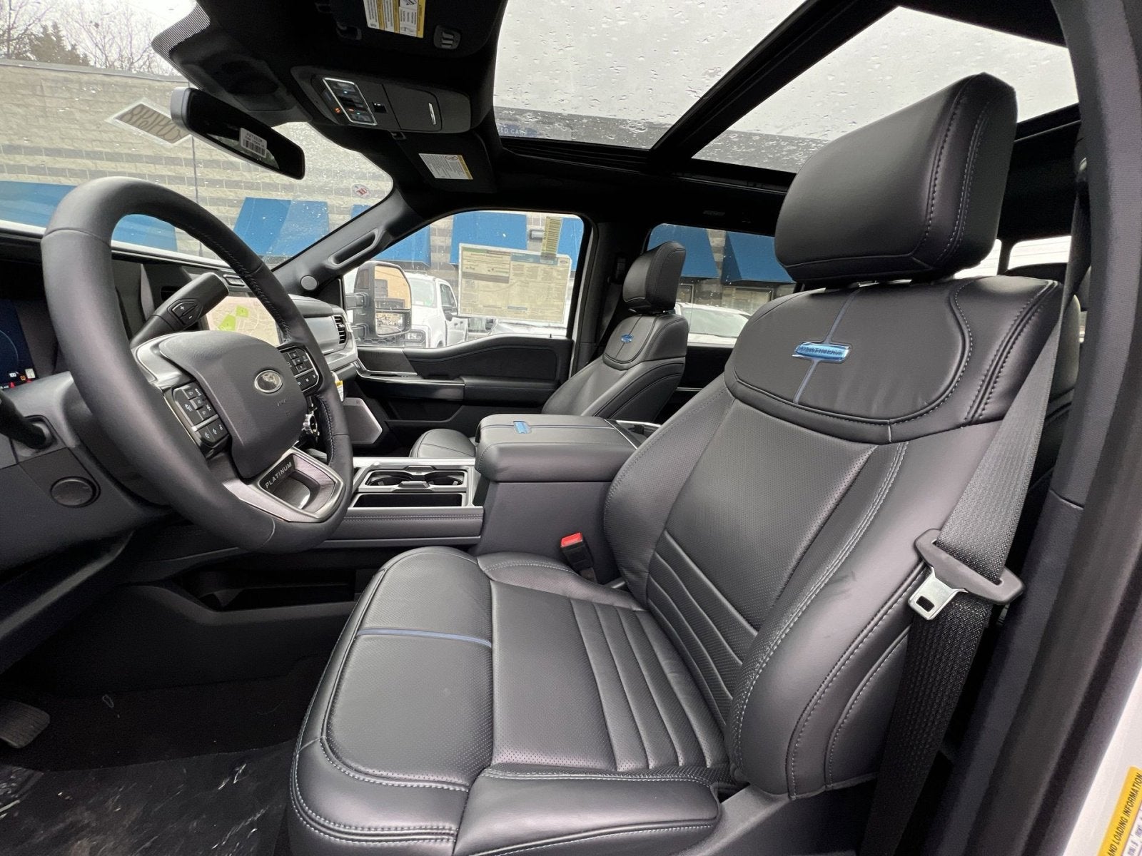 2025 Ford F-250SD Platinum