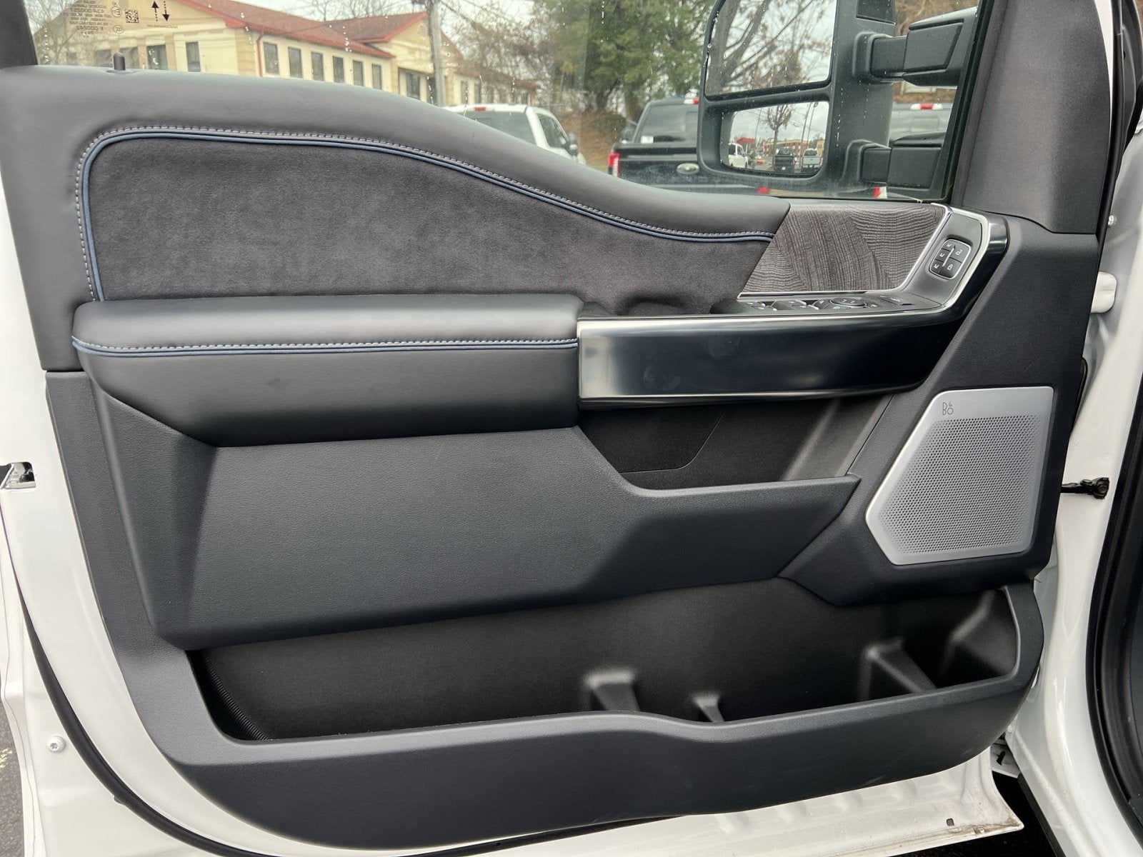 2025 Ford F-250SD Platinum