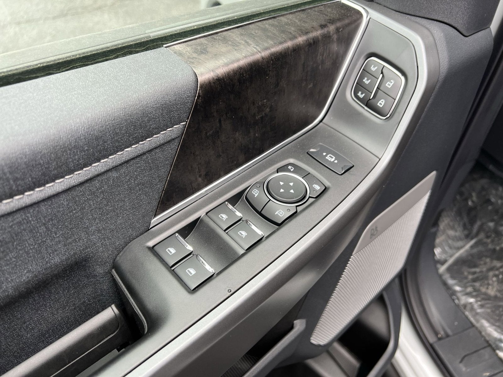 2025 Ford F-250SD Lariat