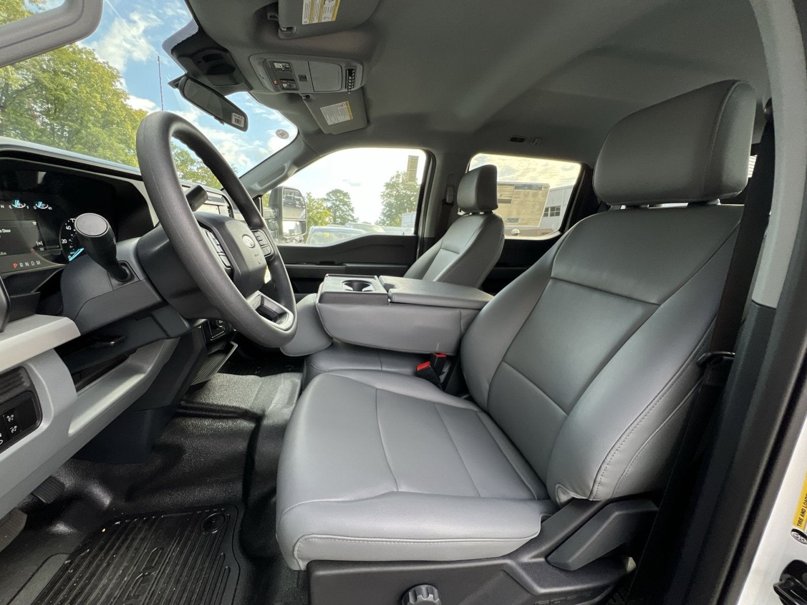 2027 Ford F-350SD XL