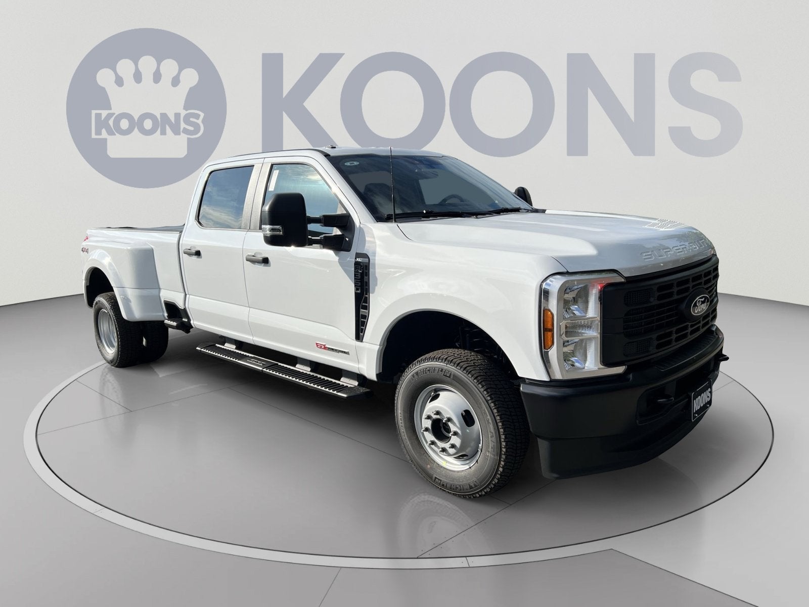 2027 Ford F-350SD XL