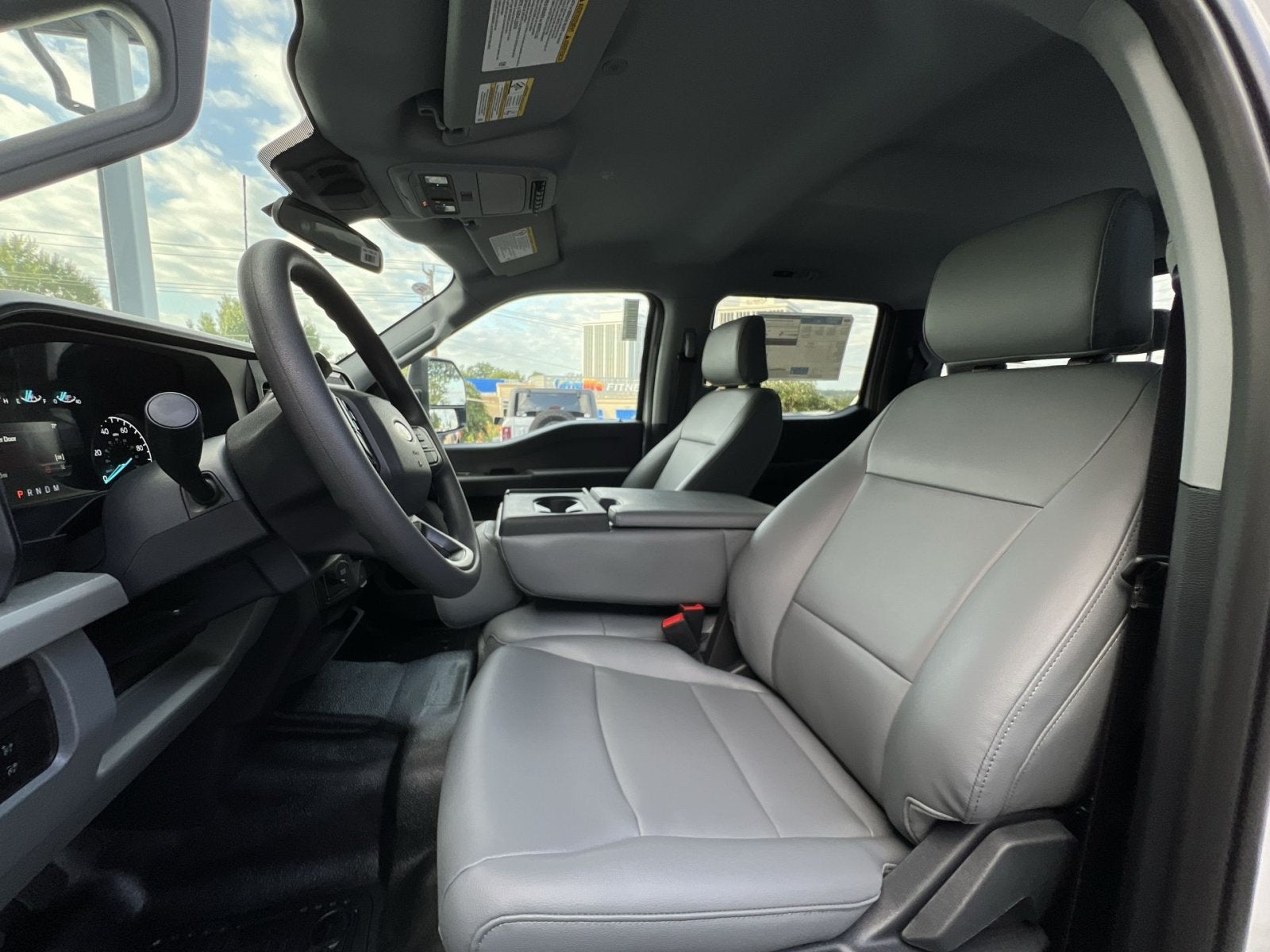 2027 Ford F-350SD XL