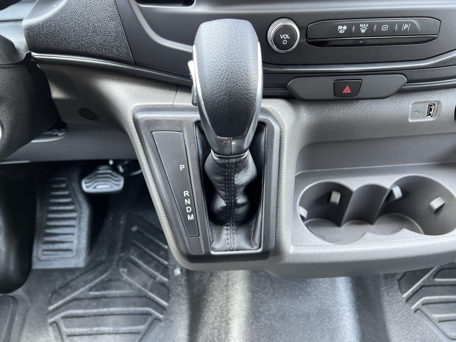 2027 Ford Transit-250 Base