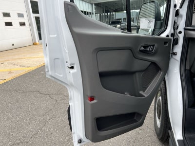 2027 Ford Transit-250 Base